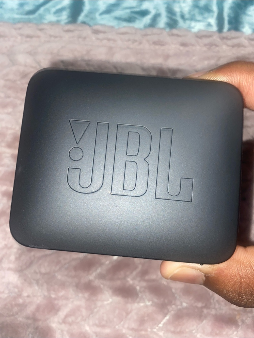 JBL Black Compact Charging Case